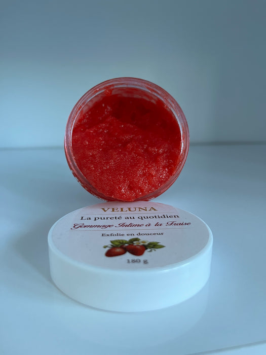 GOMMAGE INTIME À LA FRAISE